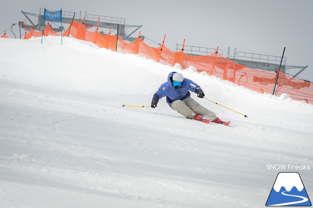 なんと約10年ぶりの「技術選」撮影?! PREMIER SKI ACADEMY presents 『2026プレミアカップ・スキー技術選』レポート！｜朝里川温泉スキー場